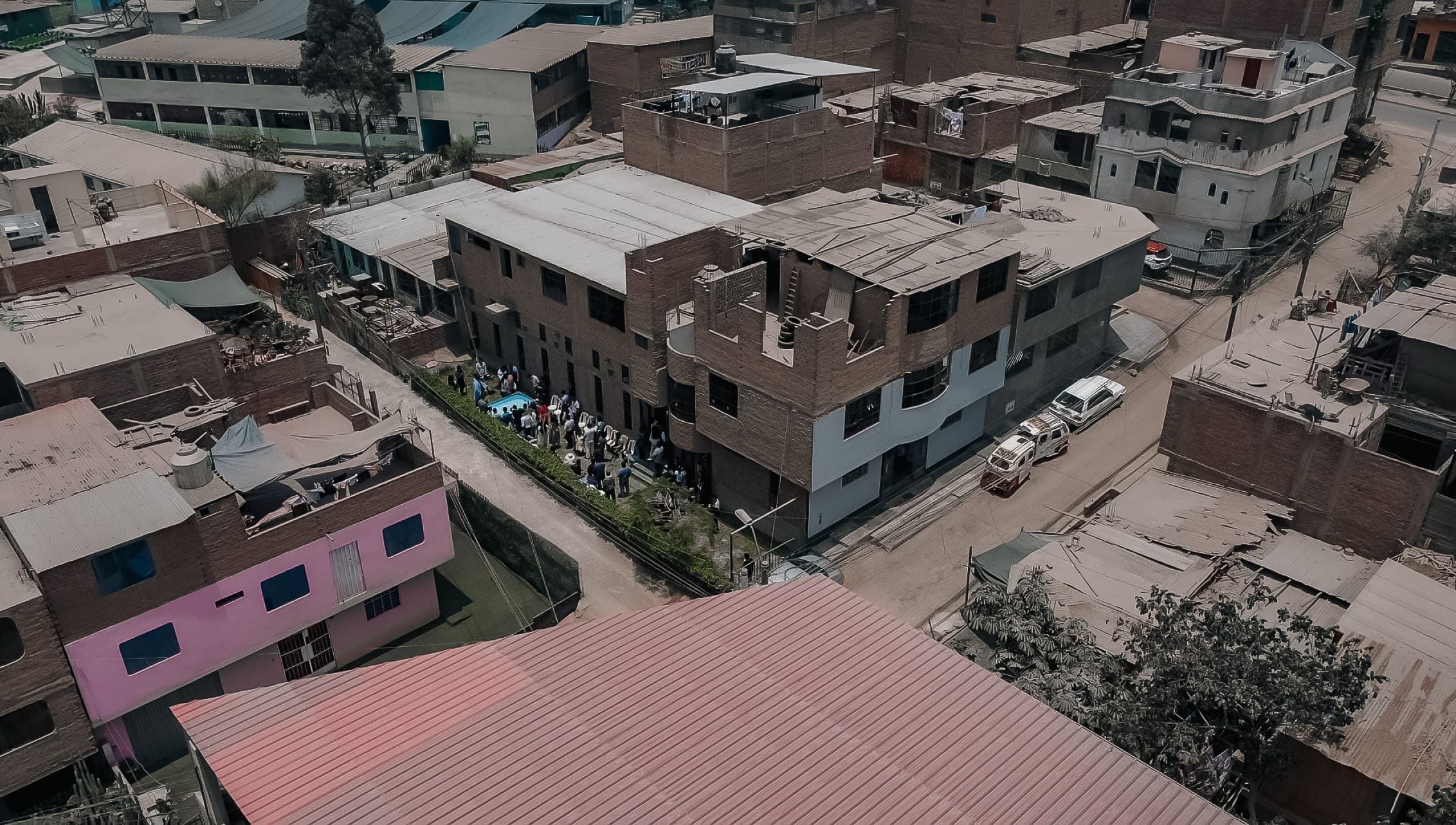 Vista aérea de la iglesia